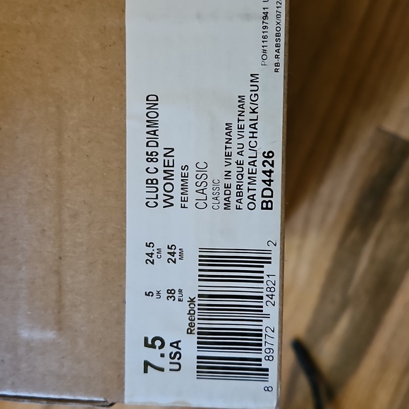 Reebok classic white sneakers - Picture 8 of 8